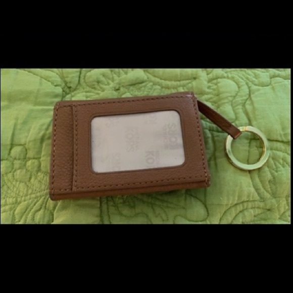 Michael Kors Keychain Wallet - Picture 3 of 3
